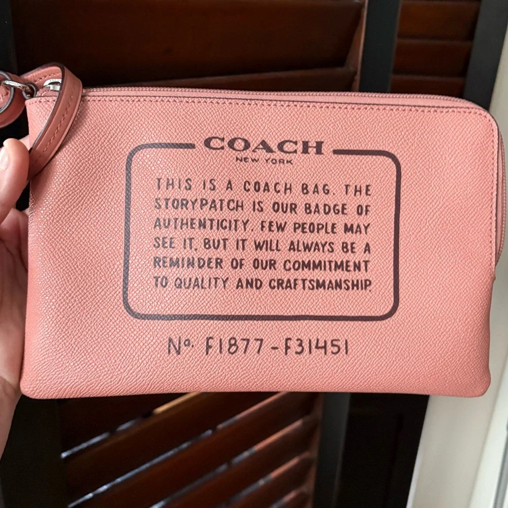 Coach Coral Leather Pouch - Picture 2 of 4